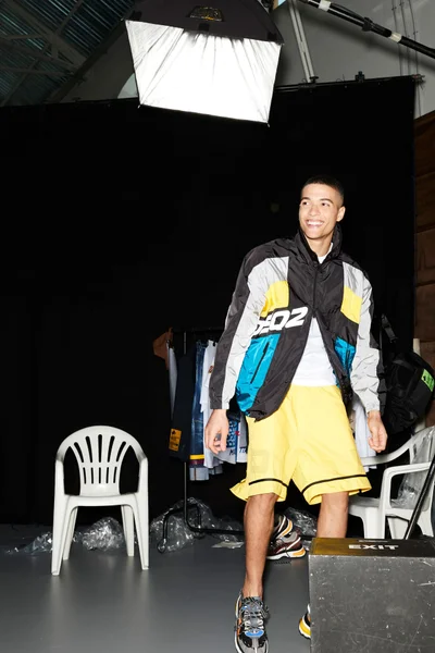 Look 2
